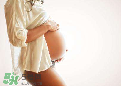 孕婦長痱子可以用痱子粉嗎？痱子粉對孕婦有危害嗎？