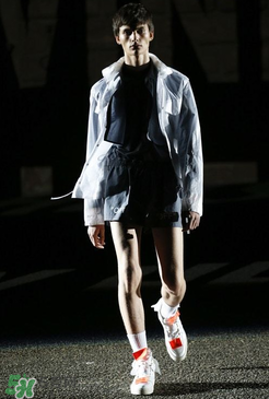 off white2018春夏系列服裝怎么樣_好看嗎_款式有哪些？