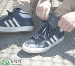 adidas matchcourt high rx2新款滑板鞋什么時(shí)候發(fā)售？