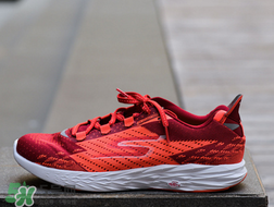 skechers go run 5怎么樣？斯凱奇跑鞋開箱測評