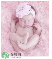 早產(chǎn)兒要喝早產(chǎn)兒奶粉嗎？早產(chǎn)兒最好喝什么奶？