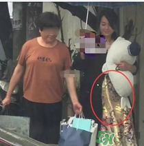 朱丹結(jié)婚了嗎？朱丹的老公周一圍是誰？
