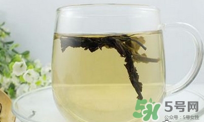 杜仲茶比較適合哪些人飲用？杜仲茶功效與作用有哪些？