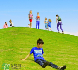 暑假旅游性價比最高的地方是哪里？2017暑假去哪里旅游便宜？