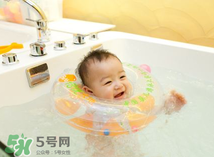 寶寶能用艾葉水洗澡嗎？嬰兒能用艾葉水洗澡嗎？