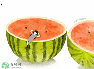 催熟的西瓜能吃嗎？催熟的西瓜吃了會怎樣？