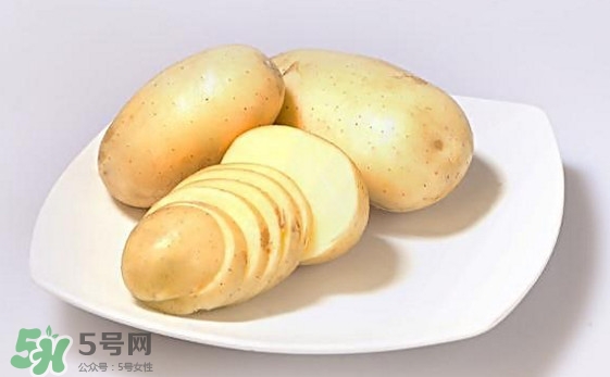 芭蕉能和土豆一起吃嗎？土豆可以和芭蕉一起吃嗎