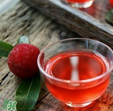 楊梅酒和青梅酒哪個(gè)好喝？楊梅酒和青梅酒區(qū)別