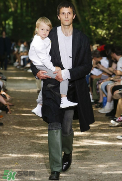 balenciaga巴黎世家2018春夏系列怎么樣_好看嗎_有哪些款式？