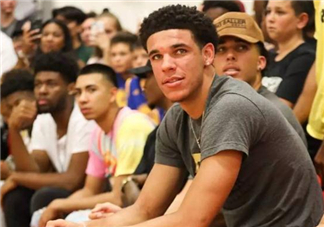 lonzo ball球哥2017湖人簽名球鞋和球衣在哪預(yù)定_怎么預(yù)定？