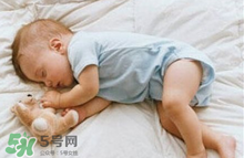 嬰兒床上用品有哪些？嬰兒床上用品需要準備什么？
