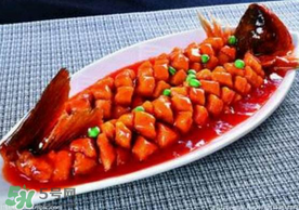 松鼠魚怎么改刀？松鼠魚的改刀過(guò)程圖