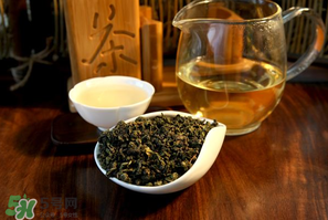 喝茶能吃杏嗎？喝茶可以吃杏嗎？