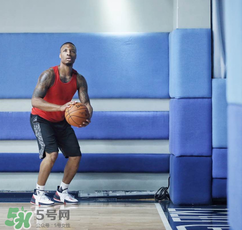 adidas dame3阿迪達(dá)斯利拉德三代獨(dú)立日配色多少錢？