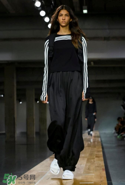 Y-32018春夏系列服裝怎么樣_好看嗎_款式有哪些？