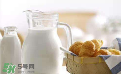 奶粉哪個(gè)國(guó)家的最好？奶粉哪個(gè)國(guó)家的奶源好？