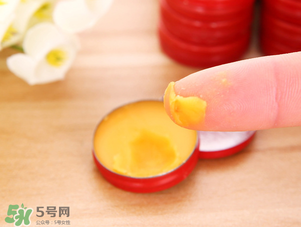 清涼油能治扁平疣嗎？清涼油可以治扁平疣嗎？