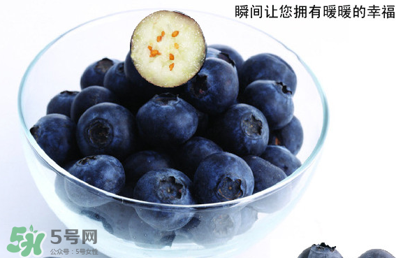 藍莓是什么顏色？藍莓泡水什么顏色？