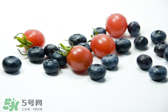 藍(lán)莓和番茄能一起吃嗎？藍(lán)莓和西紅柿能一起吃嗎？
