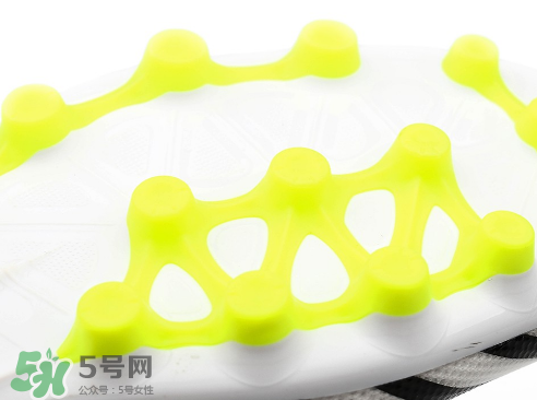 adidas nemeziz 17+怎么樣？阿迪達斯斑馬足球鞋測評