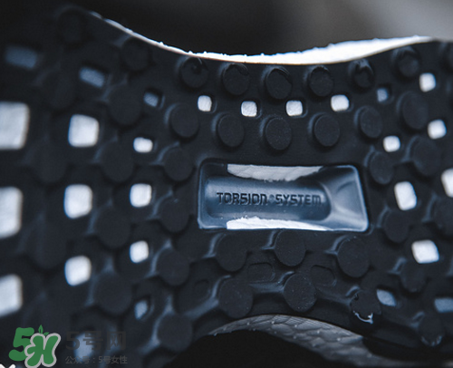 adidas energy boost4上腳怎么樣？阿迪達斯跑步鞋2017測評