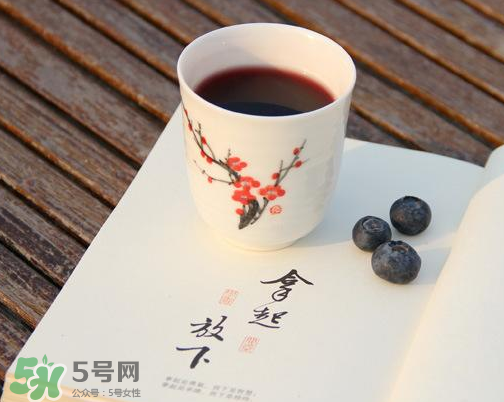 藍莓酒可以存放多久？藍莓酒保質(zhì)期多久？