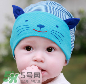母乳喂養(yǎng)胸會(huì)變小嗎？母乳喂養(yǎng)胸會(huì)不會(huì)變??？