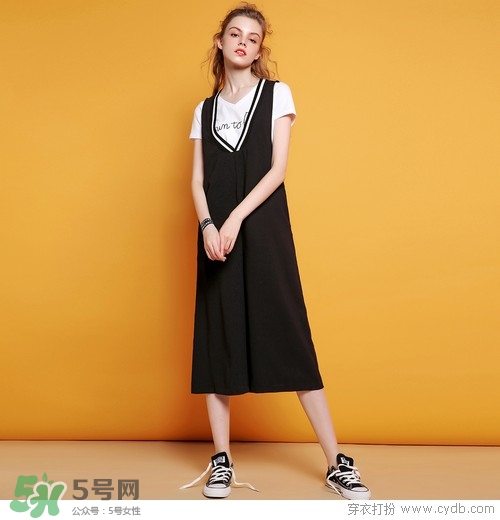 8月份穿什么衣服？八月份穿衣搭配