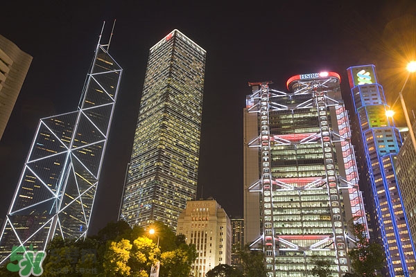 8月份去香港穿什么？八月份去香港穿什么衣服