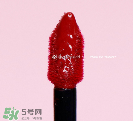 ysl黑管唇釉413是什么顏色？ysl圣羅蘭黑管唇釉413試色