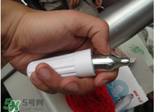 笑氣怎么玩？笑氣怎么用？