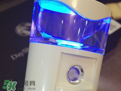 dayshow補水儀怎么充電？dayshow補水儀怎么加水