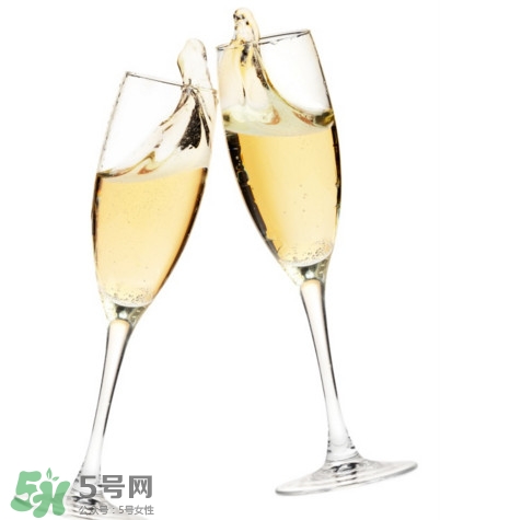 香檳是酒嗎？香檳是什么酒？