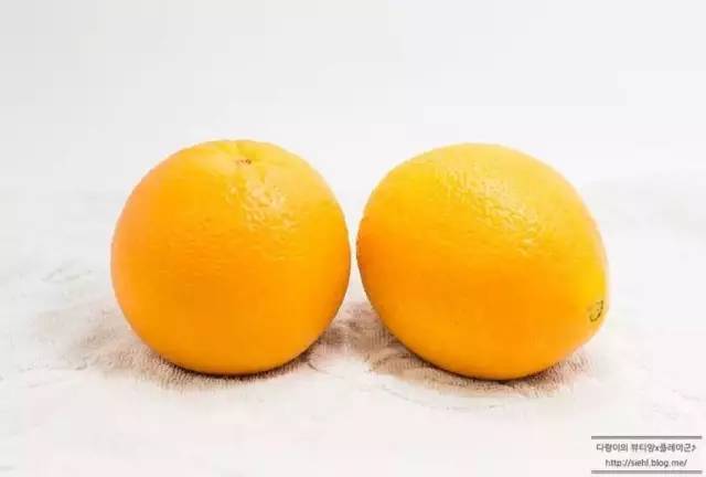 悅詩(shī)風(fēng)吟洗臉儀好用嗎？悅詩(shī)風(fēng)吟洗臉儀和luna潔面儀對(duì)比