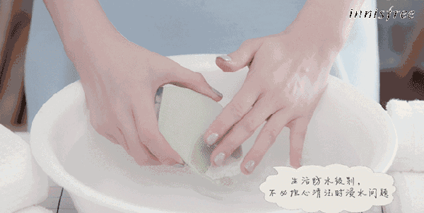 悅詩(shī)風(fēng)吟洗臉儀好用嗎？悅詩(shī)風(fēng)吟洗臉儀和luna潔面儀對(duì)比