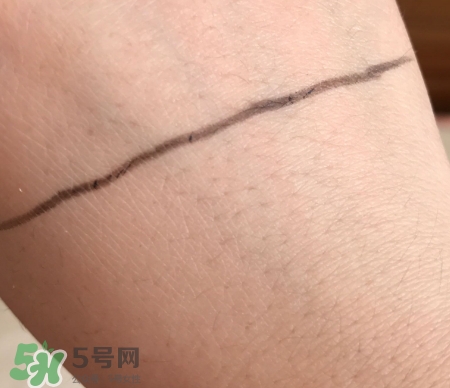 zeesea滾輪bb霜怎么用？zeesea滾輪bb霜使用方法