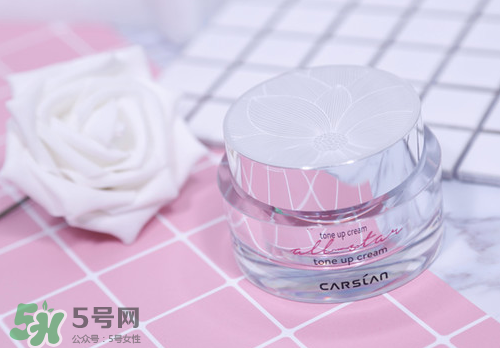 瑪麗黛佳和卡姿蘭素顏霜哪個(gè)好？有什么區(qū)別？