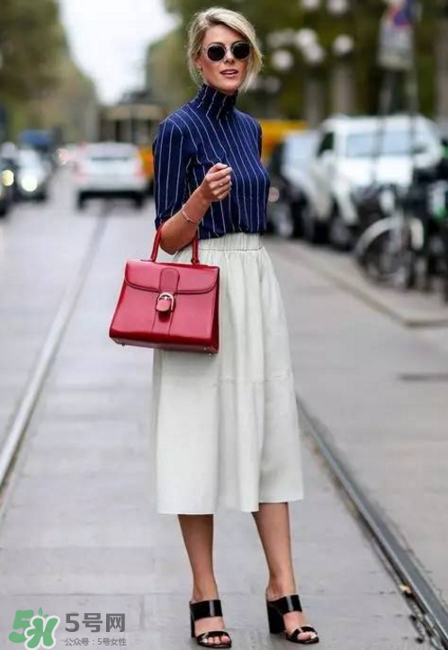 delvaux brilliant多少錢？德爾沃brilliant包包專柜價格
