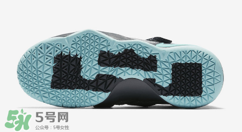 nike lebron soldier 11 igloo多少錢？耐克士兵11冰屋配色價(jià)格