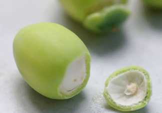 新鮮蓮蓬怎么吃？新鮮蓮蓬的吃法