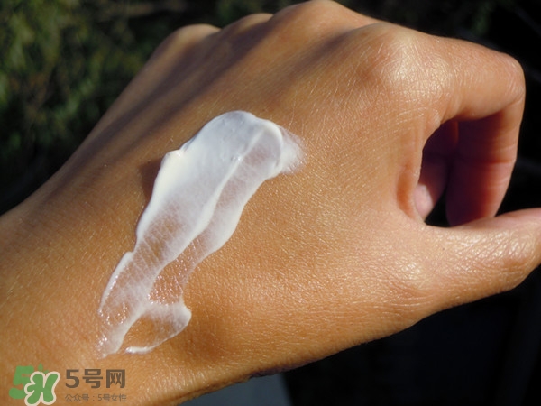玉蘭油素顏霜怎么樣？玉蘭油素顏霜多少錢？