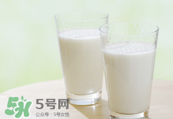 嬰兒奶粉老人能喝嗎？老人能不能喝嬰兒奶粉？