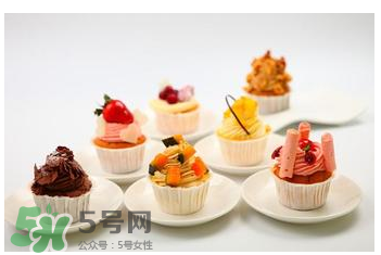 哺乳期吃甜食對寶寶有影響嗎？哺乳期吃甜食母乳會變甜嗎？