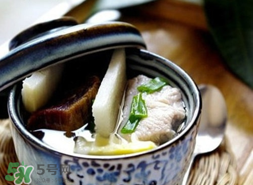 榴蓮殼燉排骨殼能吃嗎？榴蓮殼燉排骨什么味道？