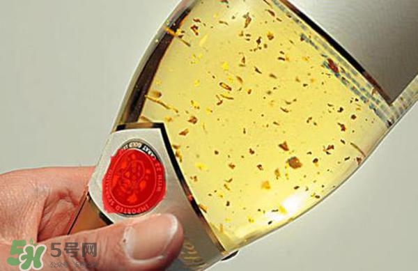 金箔冰淇淋不會(huì)中毒嗎？金箔冰淇淋能吃嗎