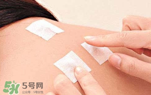 三伏灸一療程多少錢？三伏灸和三伏貼的區(qū)別
