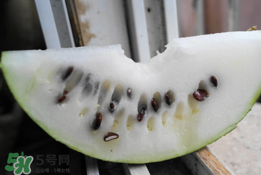 冬瓜爛了一點(diǎn)還能吃嗎？冬瓜爛了還能吃嗎？