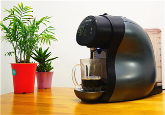 辦公室小野用的什么咖啡機(jī)？onecup膠囊咖啡機(jī)介紹