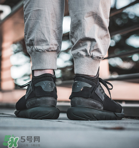y-3 qasa high 2017上腳效果怎么樣？y-3跑鞋2017上腳好看嗎？