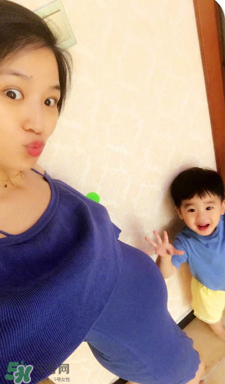 快女黃英懷二胎 快女黃英老公是誰？